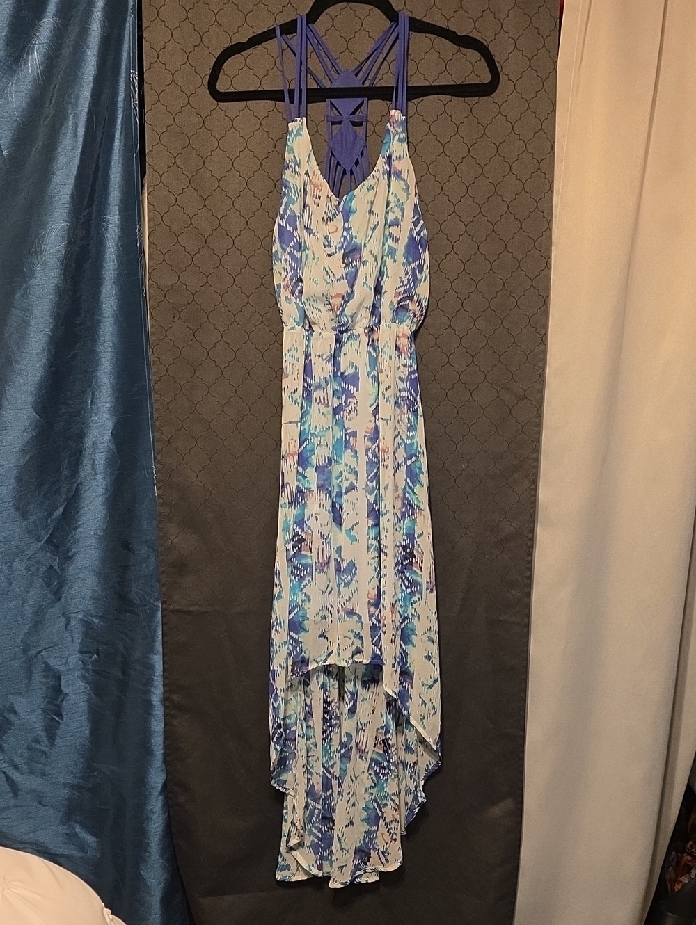 princess vera wang Blue and White Printed High-Low Maxi Dress